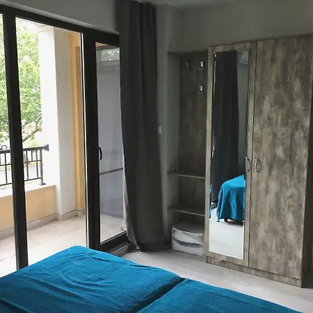 Azzurro - Ideal For Your Seaside Escape In * Burgas