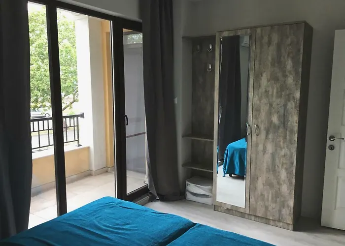 Azzurro - Ideal For Your Seaside Escape In * Burgas